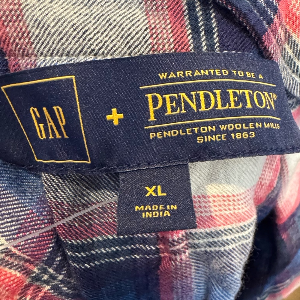 Blue and Pink Plaid Gap flannel Women’s shirt - Picture 6 of 6